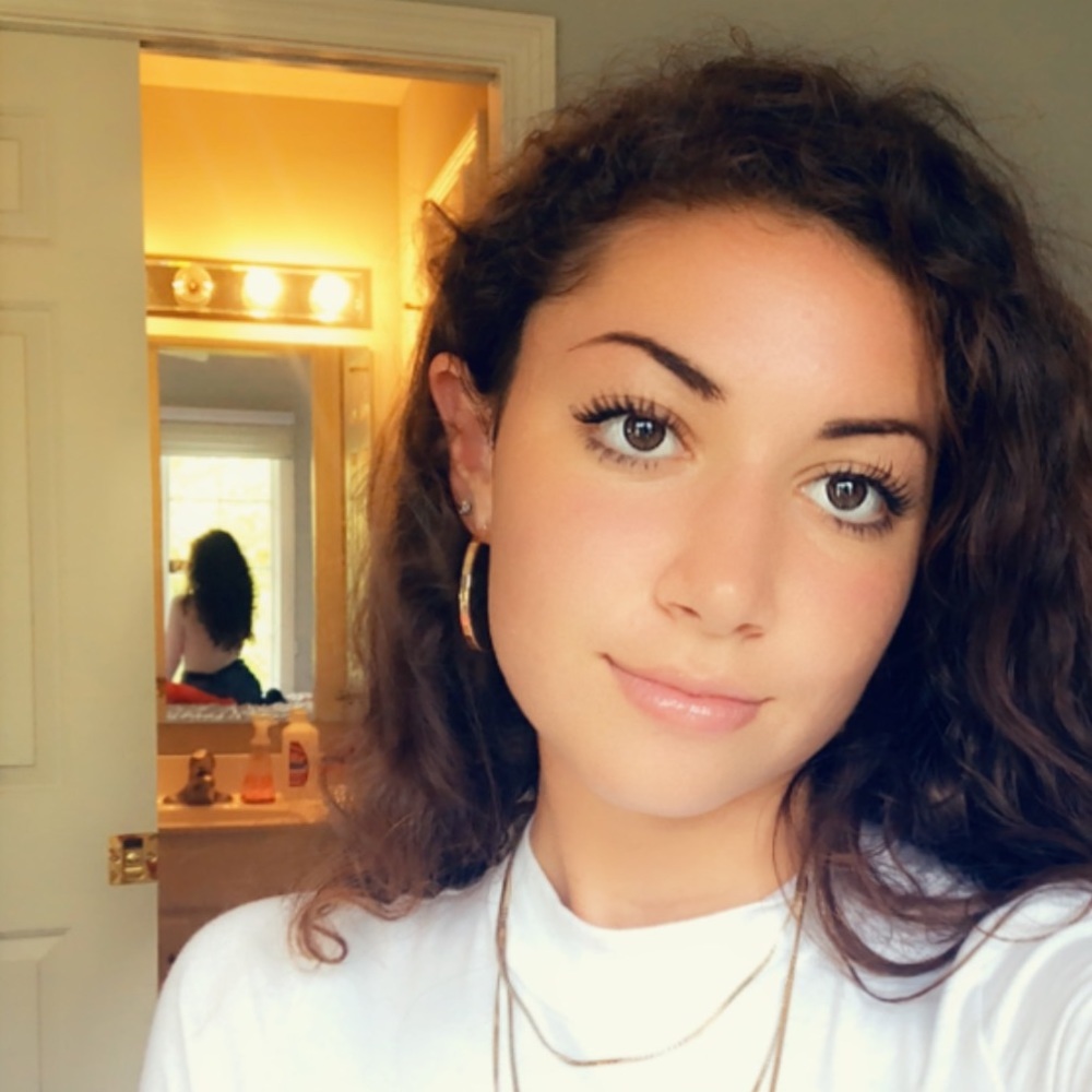 Meet your Posher, Julia